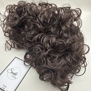Baruisi Short Curly Wavy Blonde Brown Wigs For Women Natural Looking Synthetic..